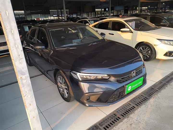 Фото 4 - Honda Civic