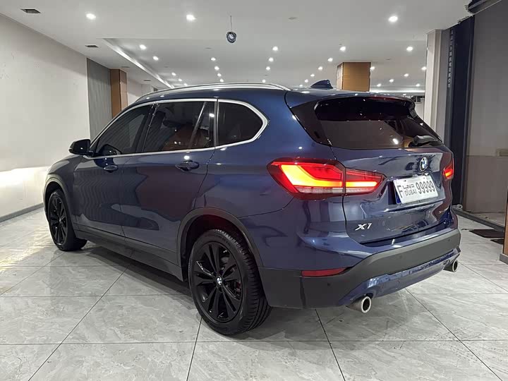 Фото 6 - BMW X1
