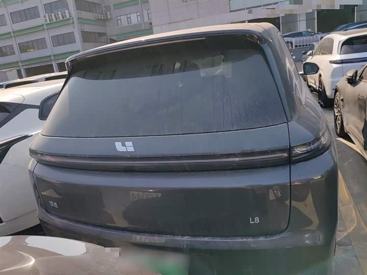 Фото 6 - LiXiang L8