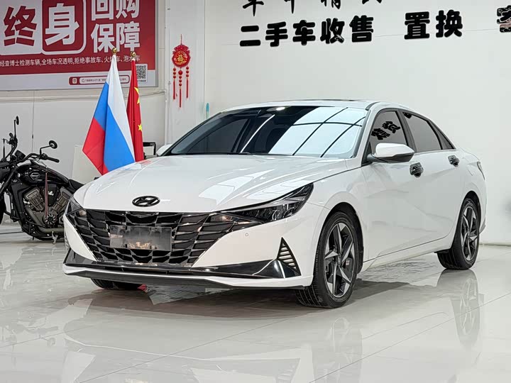 Фото 1 - Hyundai Elantra N line