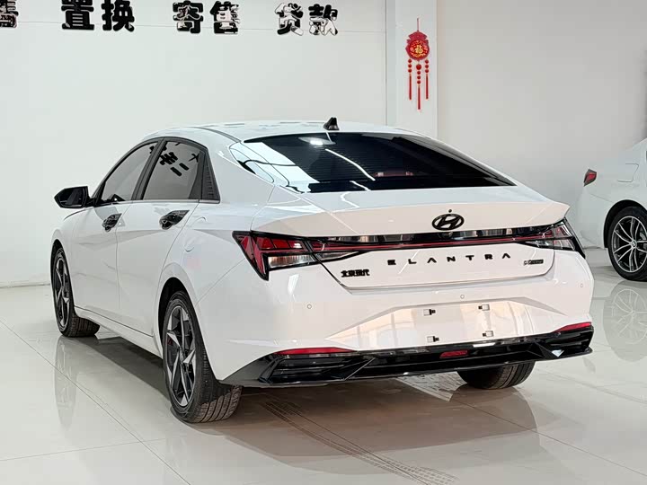 Фото 3 - Hyundai Elantra N line