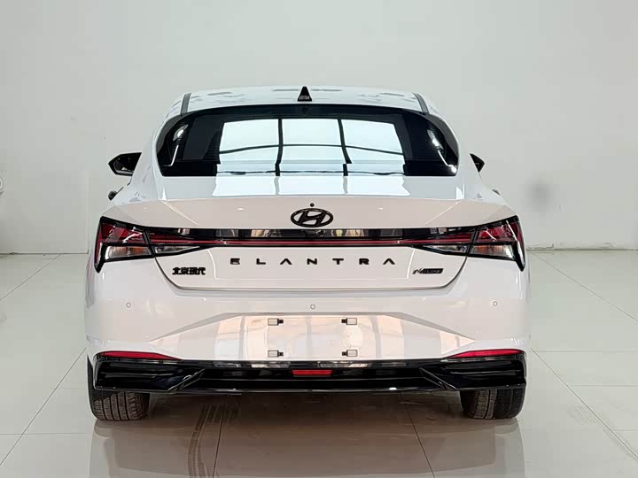 Фото 4 - Hyundai Elantra N line