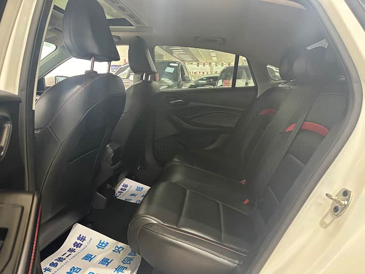 Фото 6 - MG Motor 5