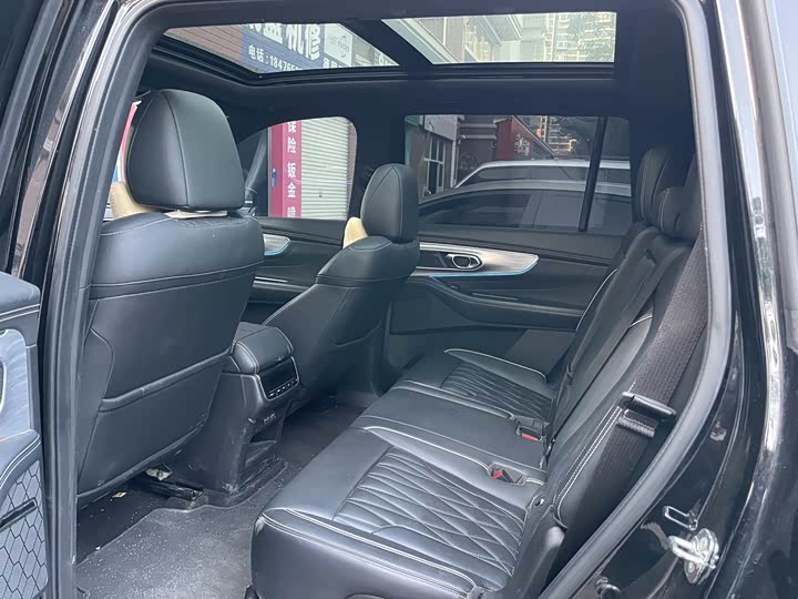 Фото 8 - GAC Trumpchi GS8