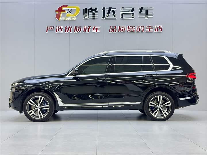 Фото 4 - BMW X7