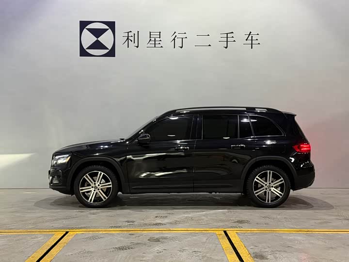 Фото 6 - Mercedes-Benz GLB-Class