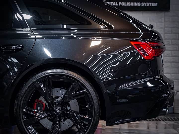 Фото 3 - Audi RS 6