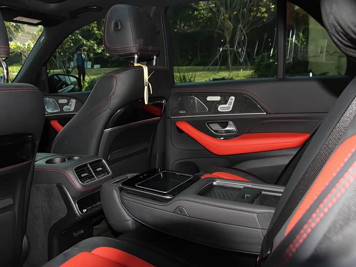 Фото 9 - Mercedes-Benz GLE-Class AMG