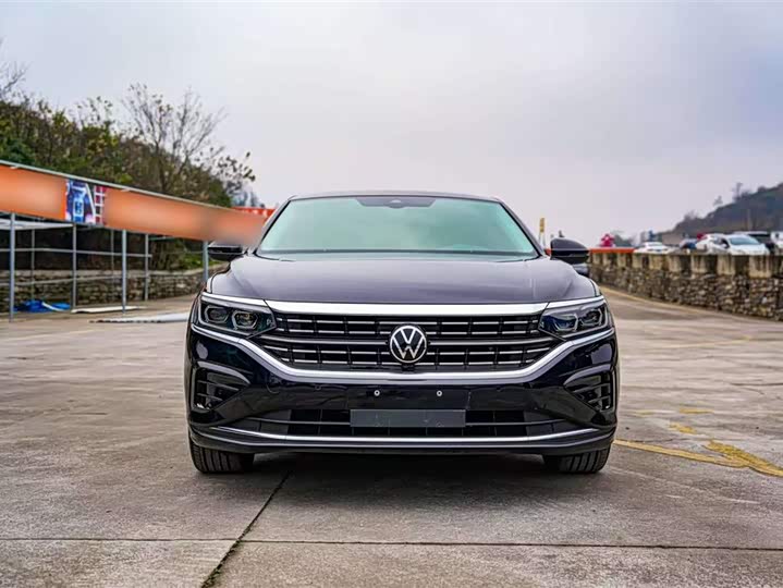 Фото 3 - Volkswagen Passat