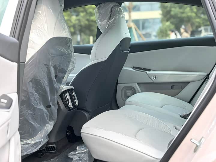 Фото 7 - BAIC Arcfox Alpha S5