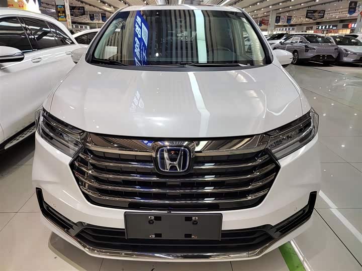 Фото 3 - Honda Odyssey