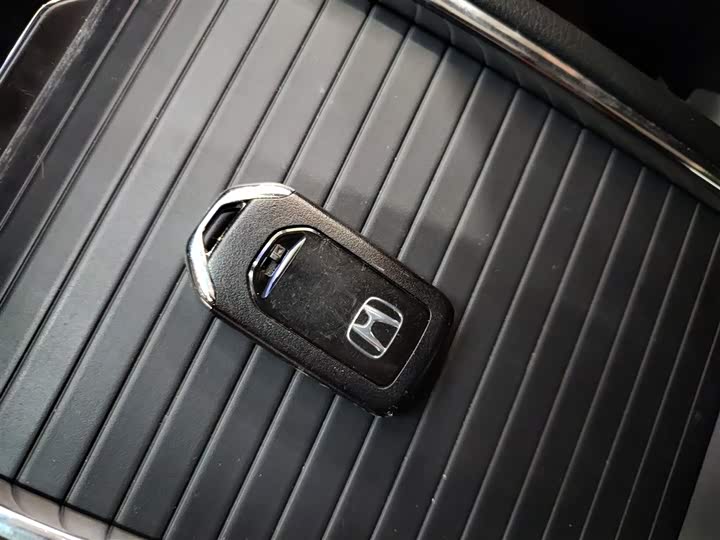 Фото 9 - Honda Odyssey