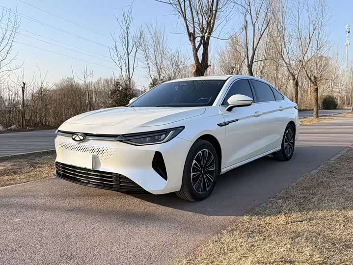 Фото 1 - Chery Fulwin A8