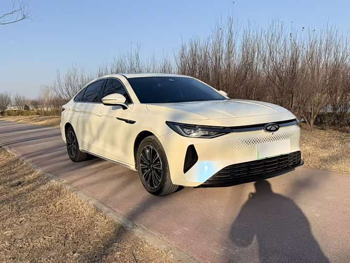 Фото 2 - Chery Fulwin A8