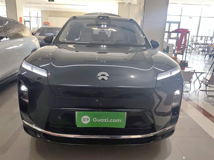 Фото 3 - Nio ES8