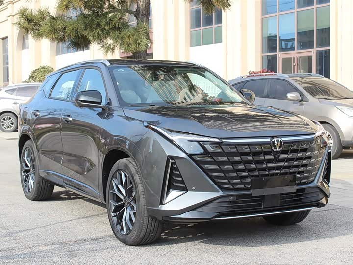 Фото 4 - Changan UNI-Z Hybrid