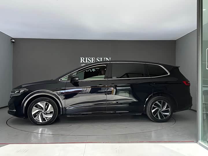 Фото 6 - Volkswagen Viloran