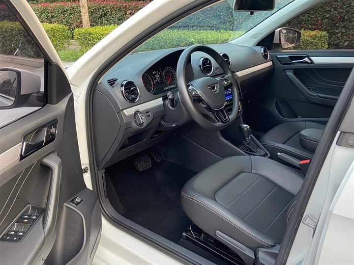 Фото 4 - Jetta VA3