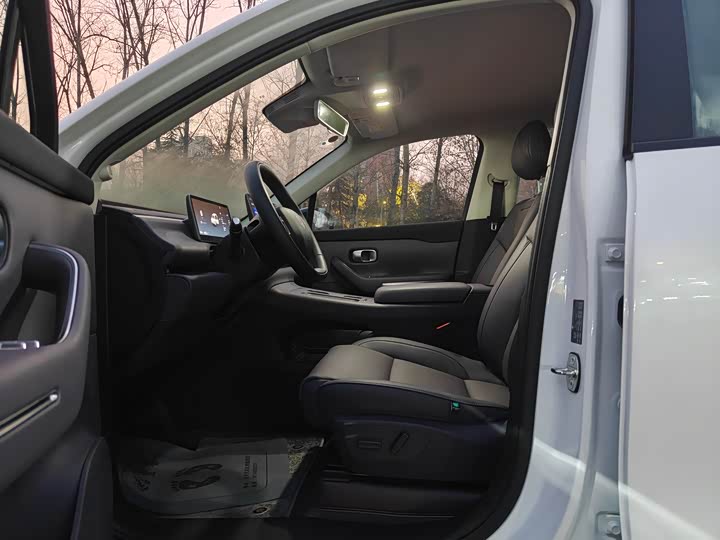 Фото 4 - Leapmotor C10