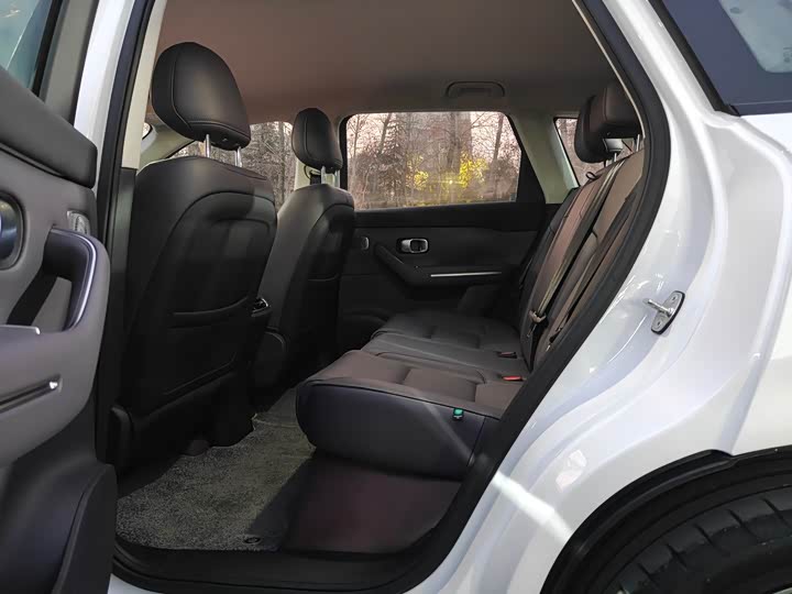 Фото 6 - Leapmotor C10