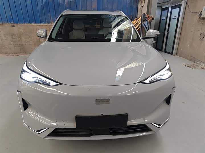 Фото 3 - Geely Galaxy E5