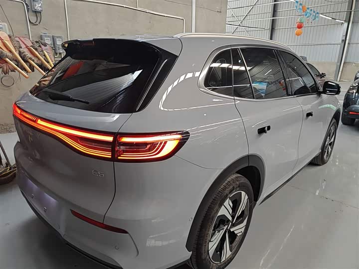 Фото 7 - Geely Galaxy E5