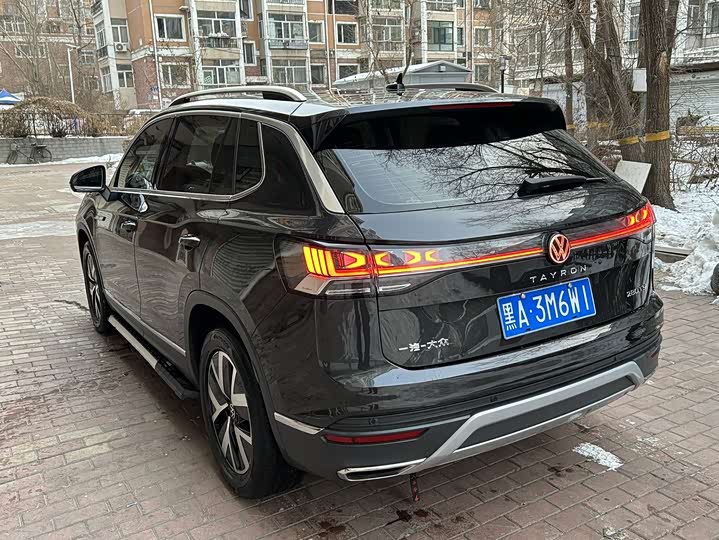 Фото 3 - Volkswagen Tayron