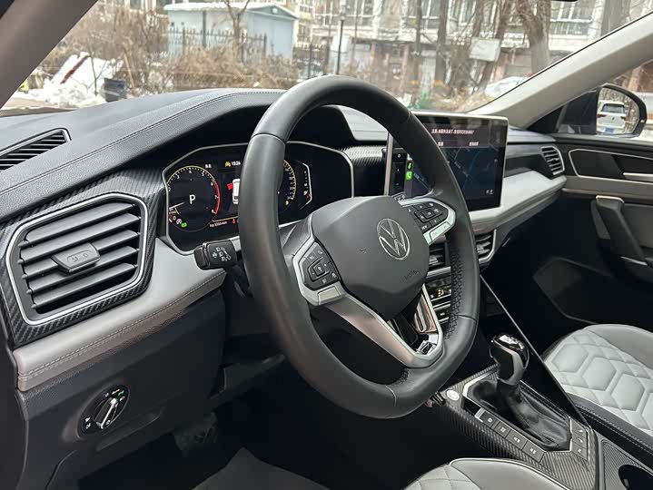 Фото 9 - Volkswagen Tayron