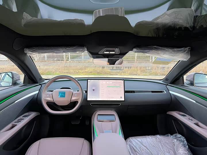 Фото 5 - XPeng Mona M03