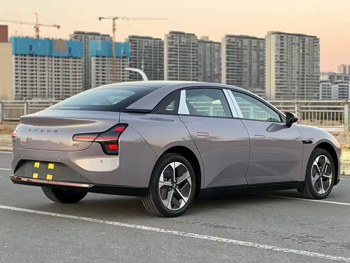 Фото 7 - XPeng Mona M03