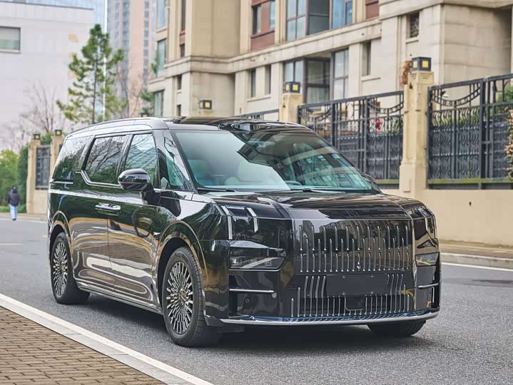 Фото 3 - Zeekr 009