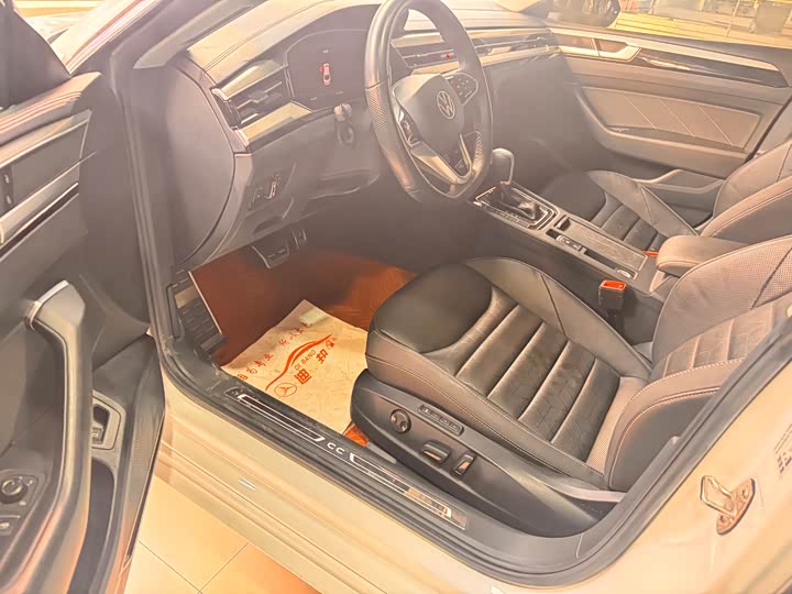 Фото 4 - Volkswagen CC