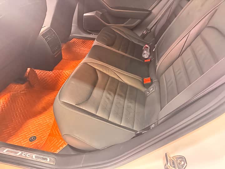 Фото 5 - Volkswagen CC