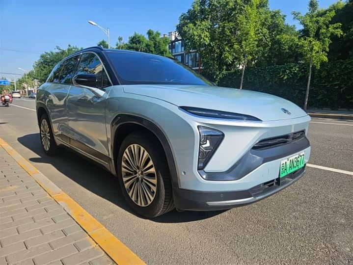 Фото 3 - Nio ES6