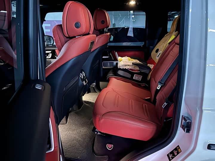 Фото 7 - Mercedes-Benz G-Class