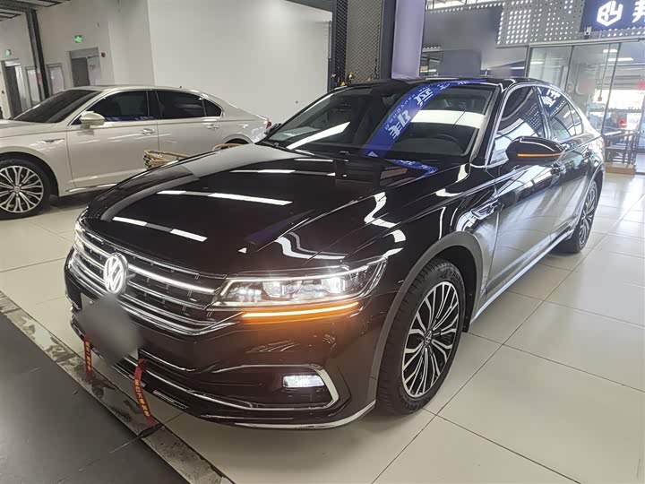 Фото 2 - Volkswagen Phideon