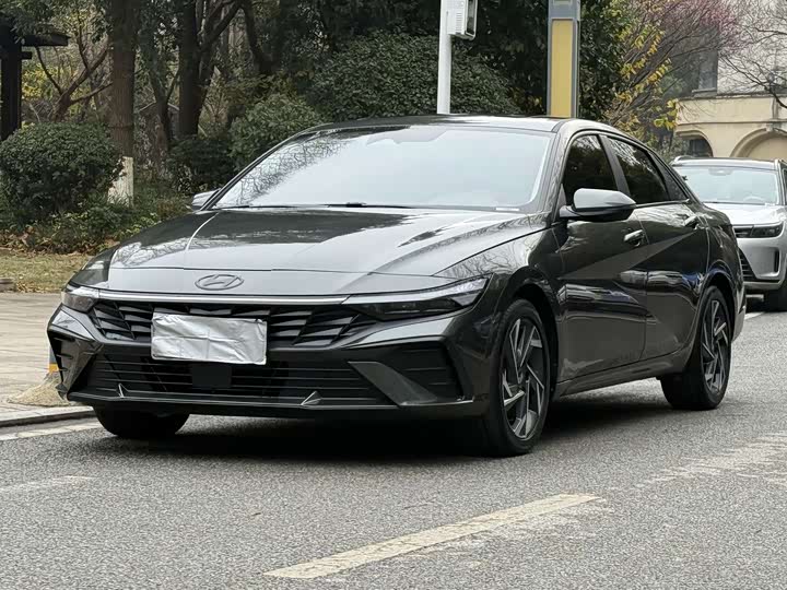 Фото 1 - Hyundai Elantra N line