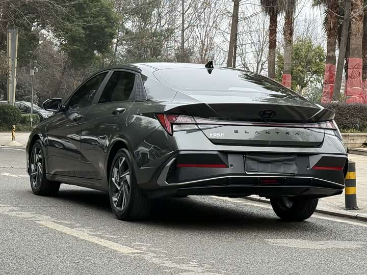 Фото 8 - Hyundai Elantra N line