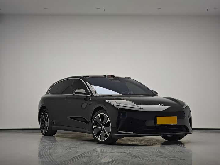 Фото 3 - Nio ET5T