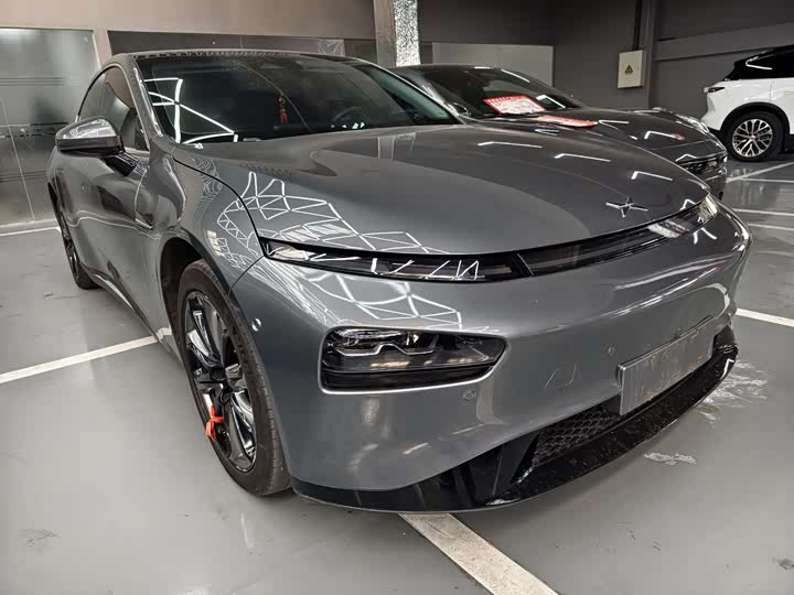 Фото 3 - XPeng P7