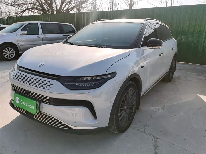 Фото 2 - Leapmotor C11