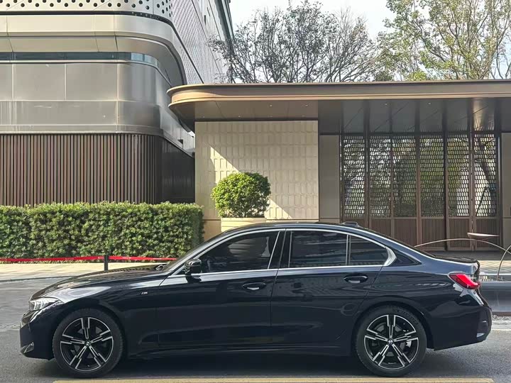 Фото 4 - BMW 3 Series