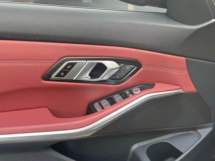 Фото 6 - BMW 3 Series