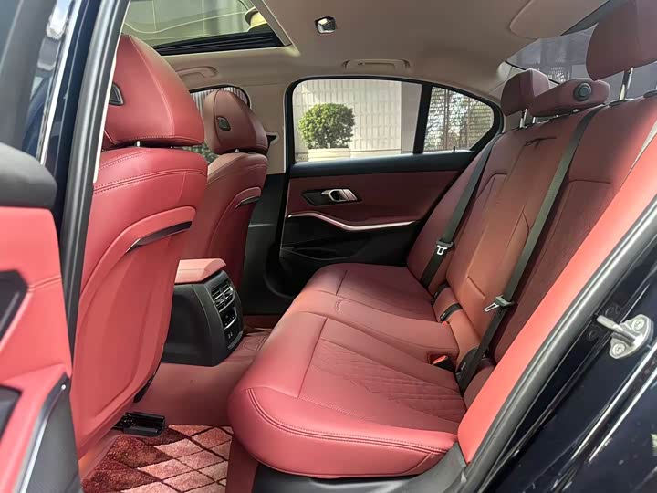 Фото 8 - BMW 3 Series