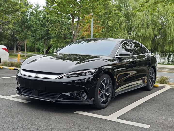 Фото 1 - BYD Han