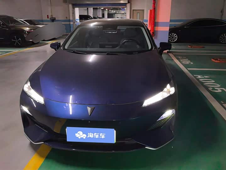 Фото 2 - Changan Deepal SL03