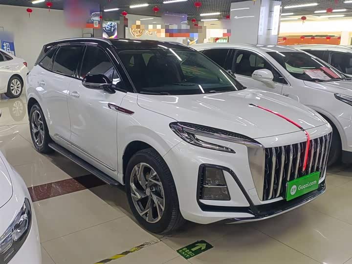 Фото 4 - Hongqi HS3 Hybrid
