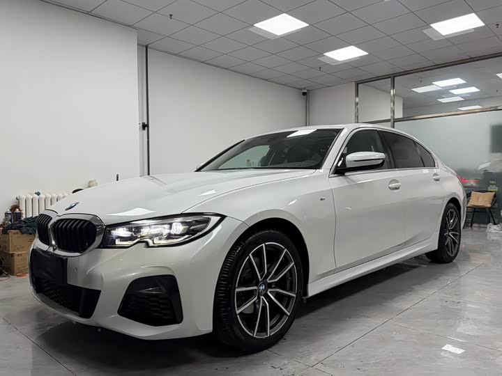 Фото 1 - BMW 3 Series