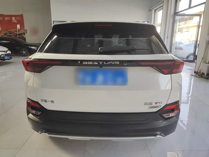 Фото 6 - Bestune T77