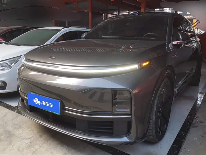 Фото 1 - LiXiang L7